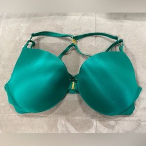Victoria’s Secret Push-up Bra